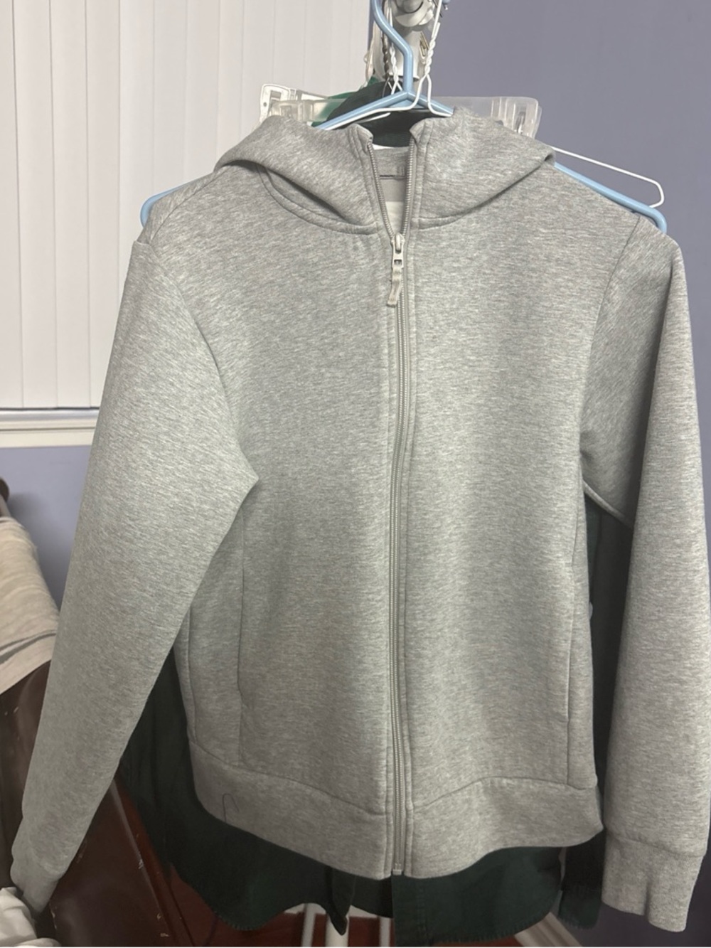 Uniqlo Light Gray Full-Zip Hoodie